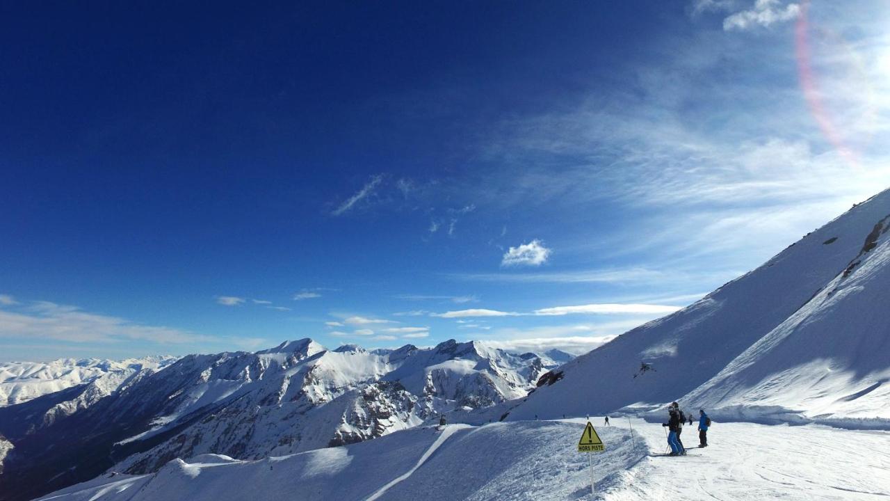 Vvf "Piau-Engaly" Aragnouet Hotel Buitenkant foto